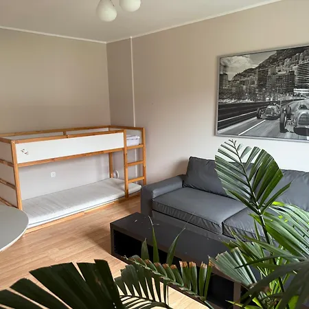 Lotta Autobus Na Targi Mtp, Darmowy Parking, Samodzielny Meldunek 포즈난