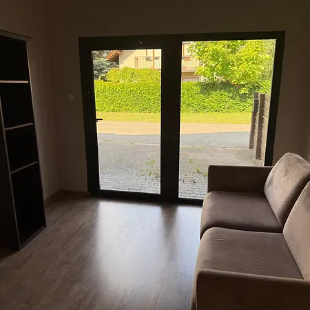 Lotta Autobus Na Targi Mtp, Darmowy Parking, Samodzielny Meldunek * Poznań