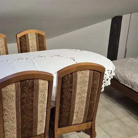 Vendégház Lotta Autobus Na Targi Mtp, Darmowy Parking, Samodzielny Meldunek *