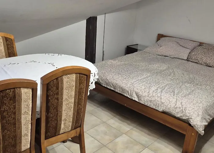 Lotta Autobus Na Targi Mtp, Darmowy Parking, Samodzielny Meldunek *