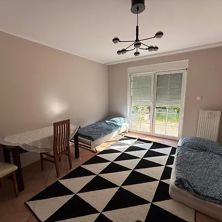 Casa de hóspedes Lotta Autobus Na Targi Mtp, Darmowy Parking, Samodzielny Meldunek *