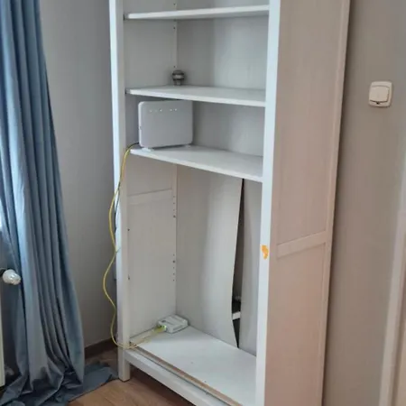 Konukevi Lotta Autobus Na Targi Mtp, Darmowy Parking, Samodzielny Meldunek Poznan