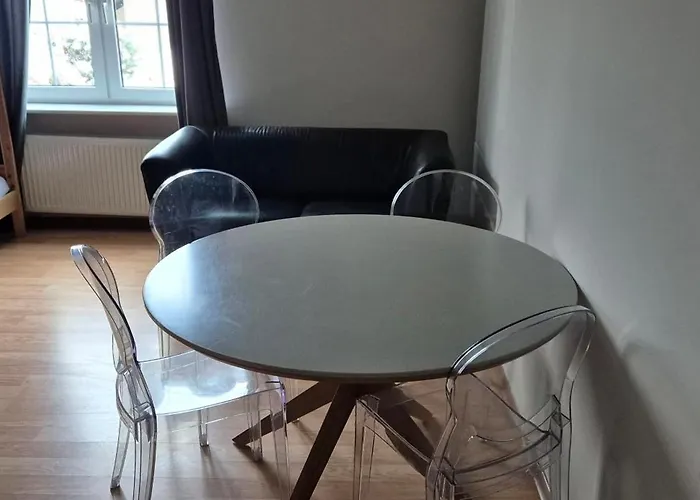 Casa de hóspedes Lotta Autobus Na Targi Mtp, Darmowy Parking, Samodzielny Meldunek Poznań